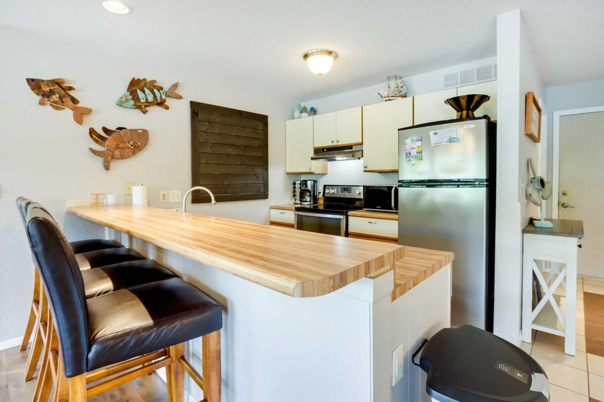 Lakefront Osage Beach Condo With Community Pool Екстериор снимка